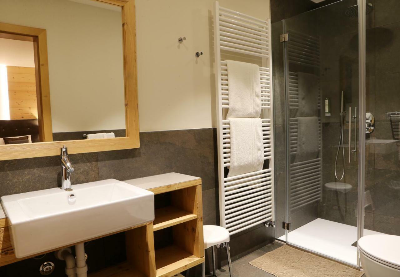 Hotel Belvedere Srl ファーイ・デッラ・パガネッラ エクステリア 写真