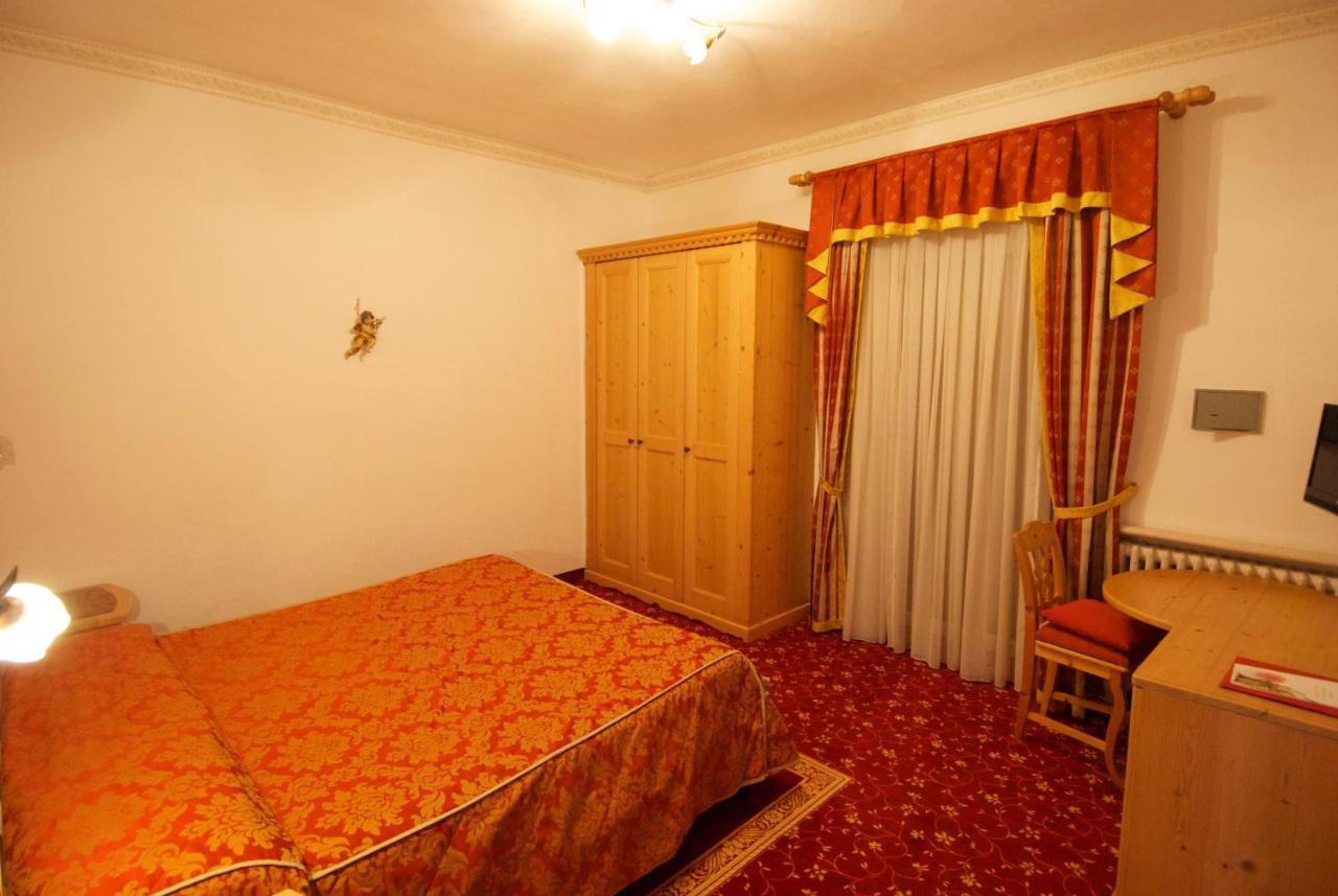 Hotel Belvedere Srl ファーイ・デッラ・パガネッラ 部屋 写真