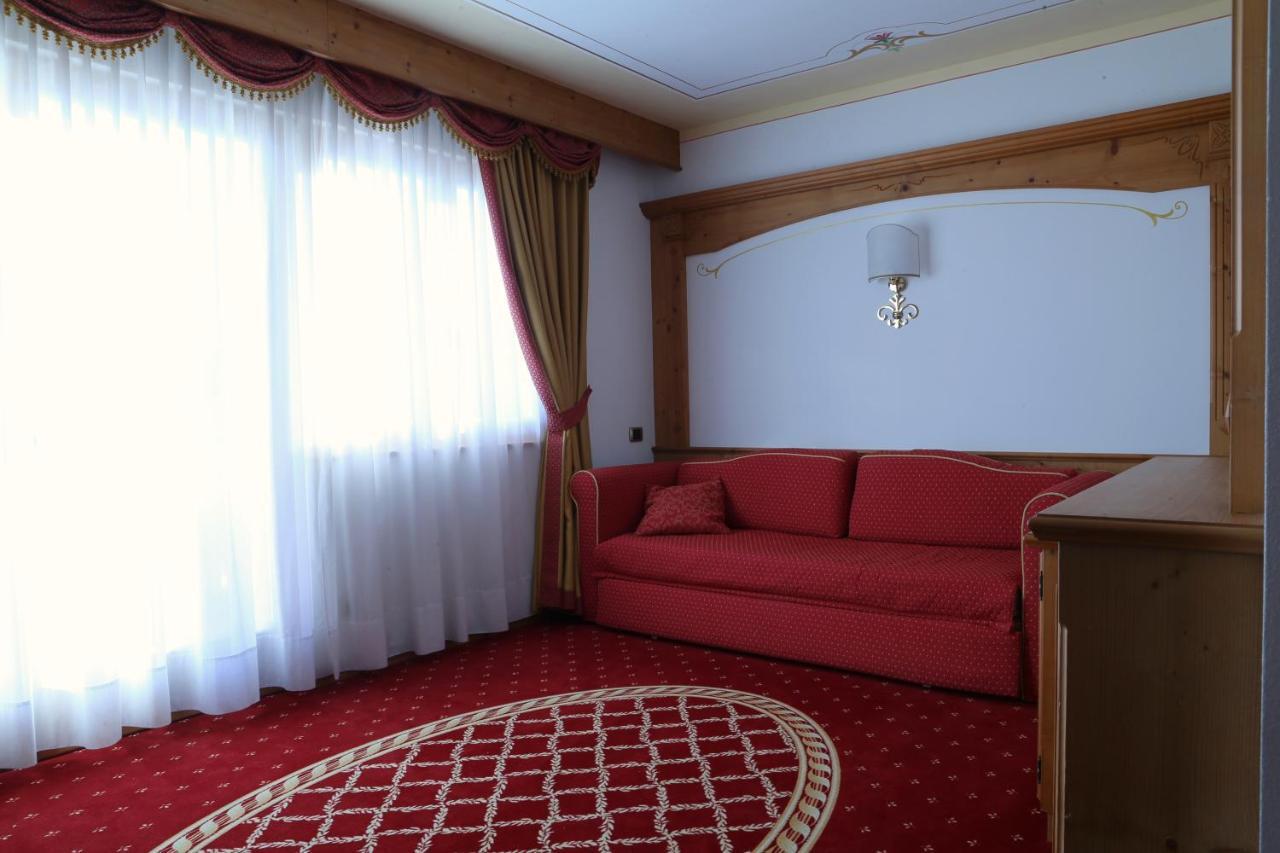 Hotel Belvedere Srl ファーイ・デッラ・パガネッラ エクステリア 写真